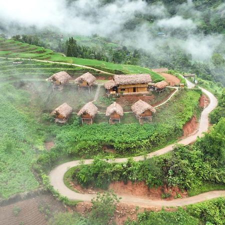 Hoang Su Phi - Mong Ngua Homestay Хазянг Экстерьер фото